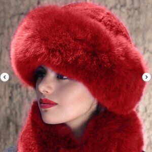 Womens Premium 100% Super Baby Alpaca Red Russian Style Hat